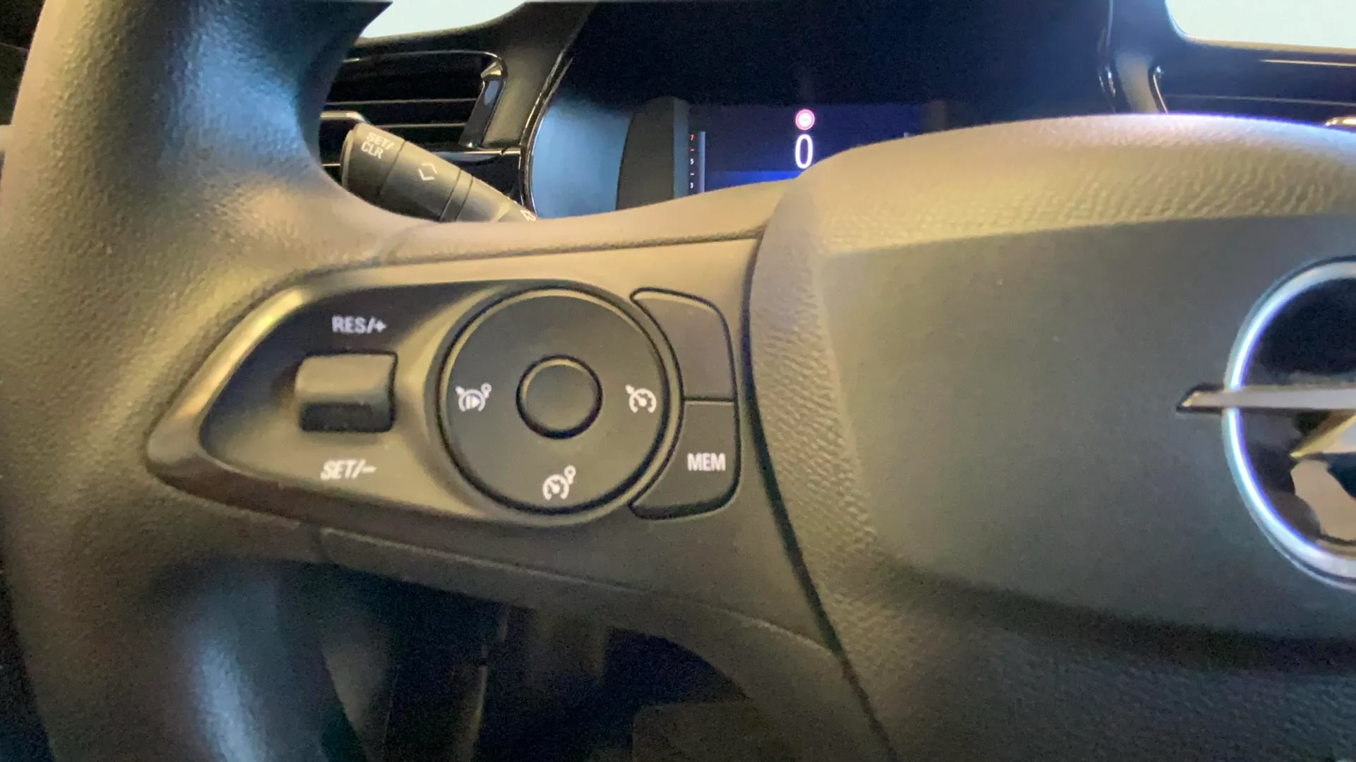 Opel Corsa 1.2T XHL GS - foto 18