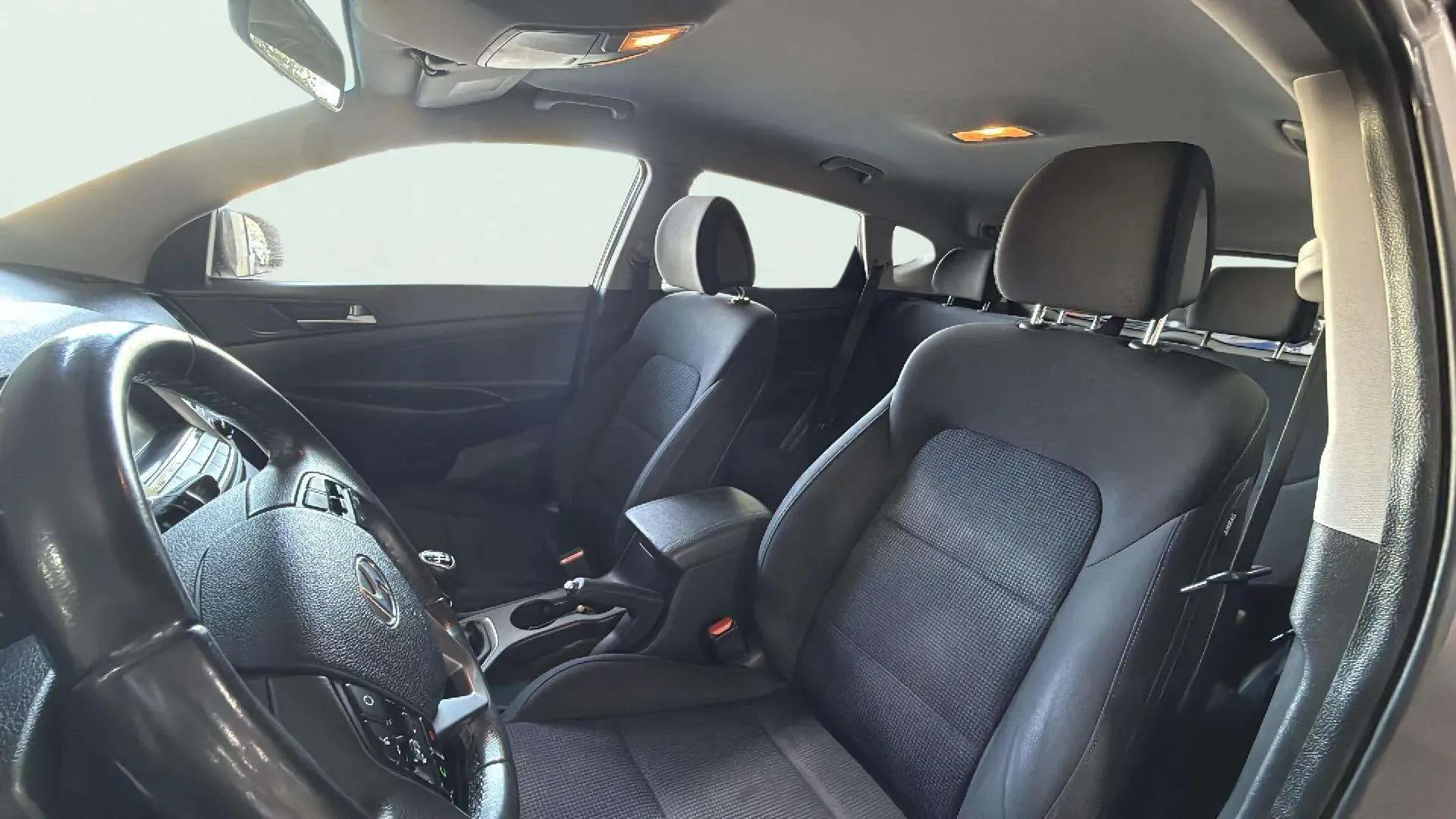 Hyundai Tucson 1.6 GDI Klass BE 4x2 - foto 11