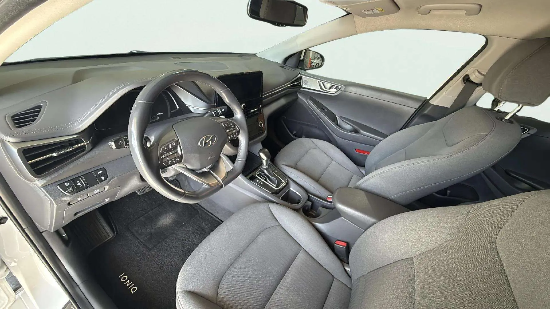 Hyundai Ioniq 1.6 GDI HEV Tecno DT - foto 7