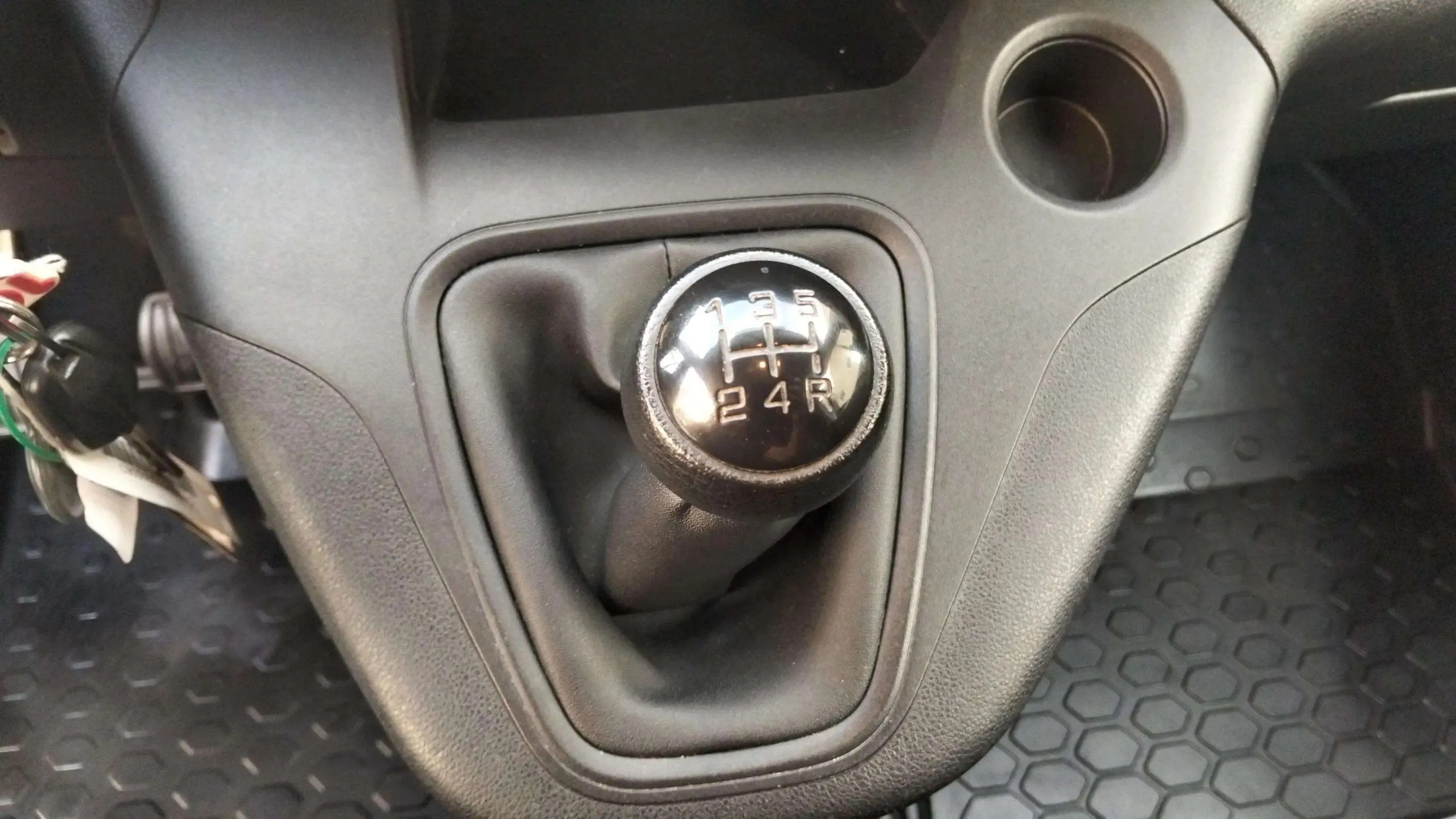 Opel Combo 1.5 TD Expression L - foto 13