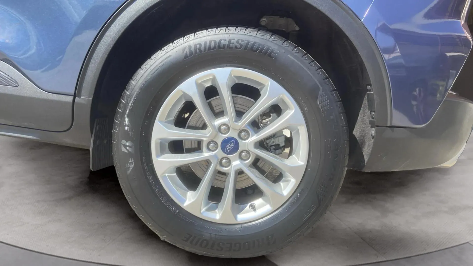 Ford Kuga Titanium 1.5 EcoBlue - foto 8