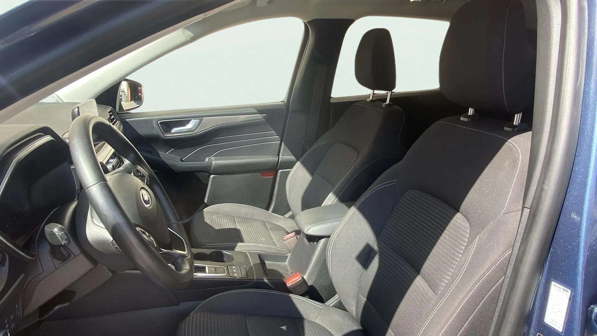 Ford Kuga Titanium 1.5 EcoBlue - foto 22