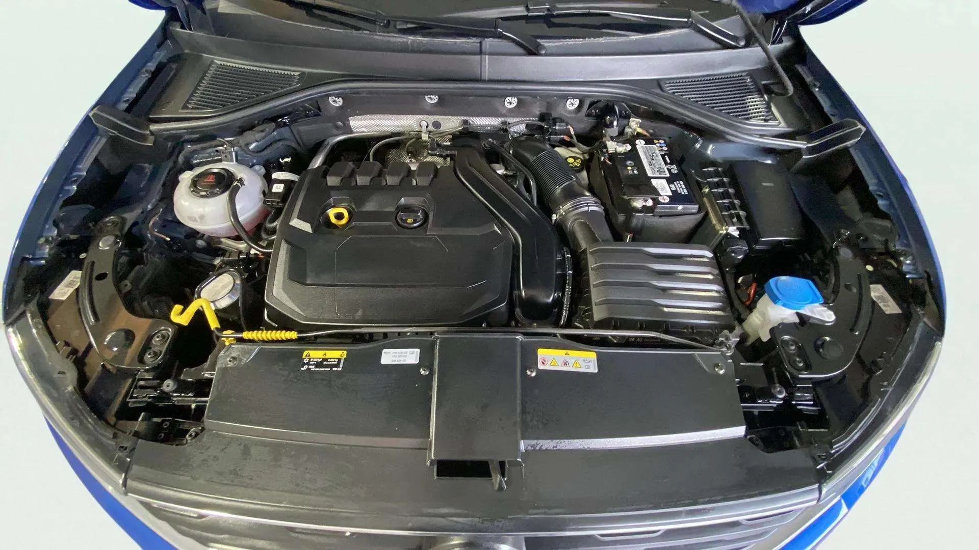 Volkswagen T-Roc Sport 1.5 TSI DSG - foto 24