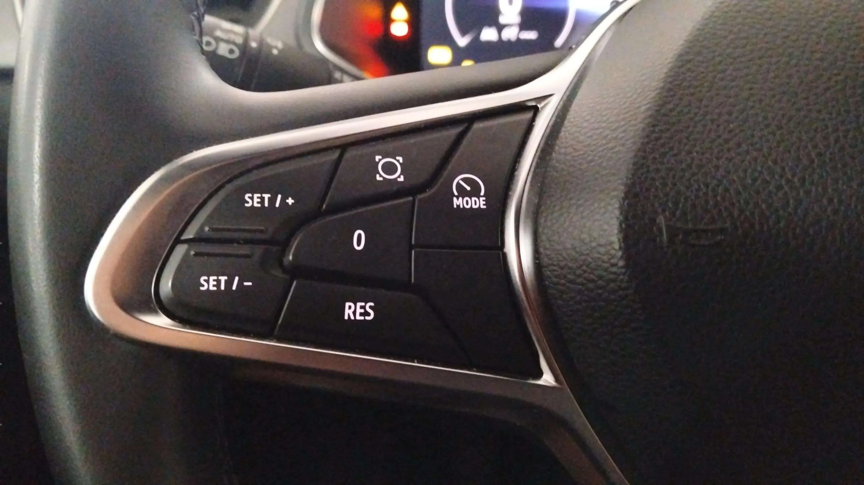 Renault Captur evolution TCe - foto 18