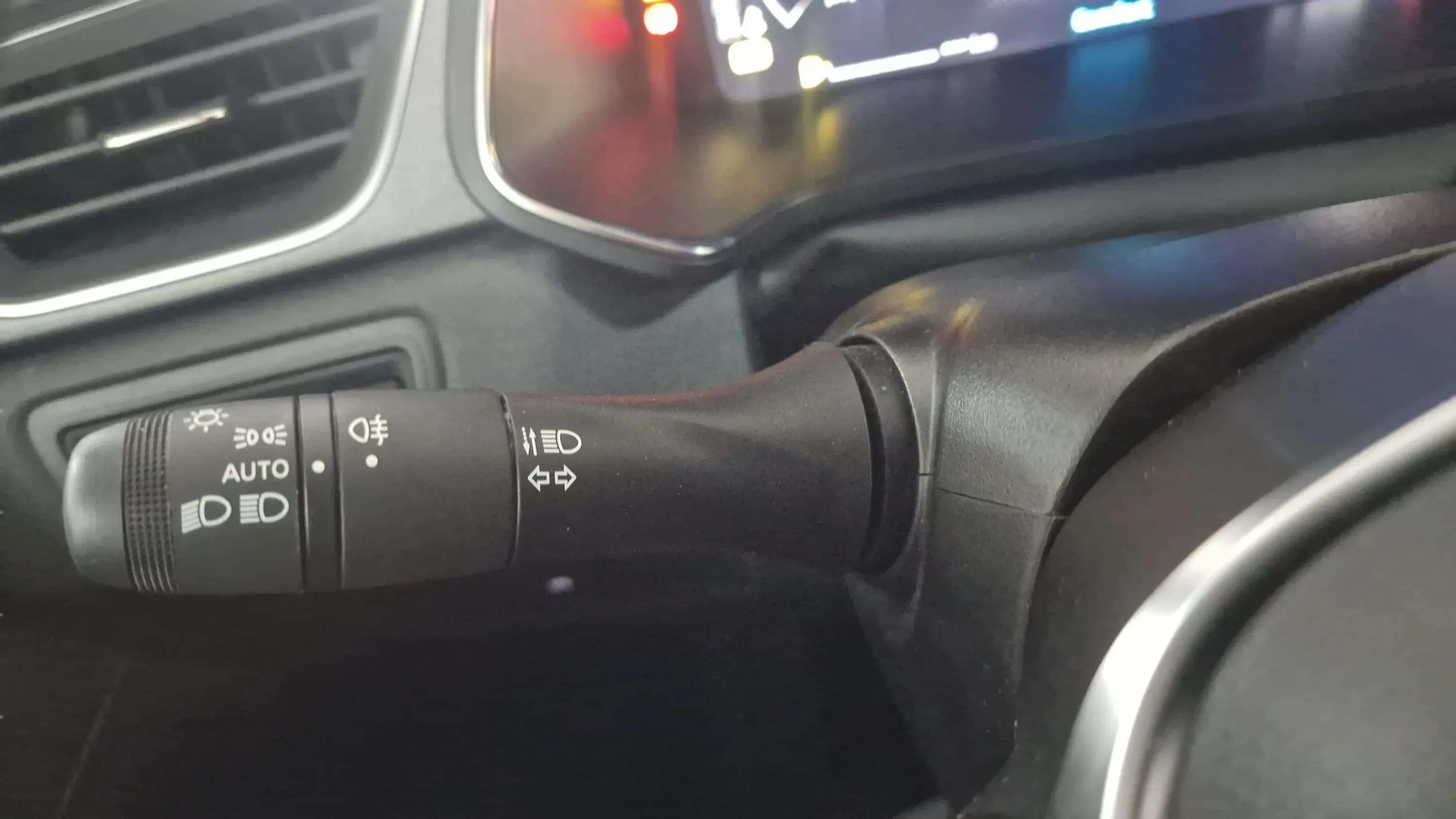 Renault Captur evolution TCe - foto 21