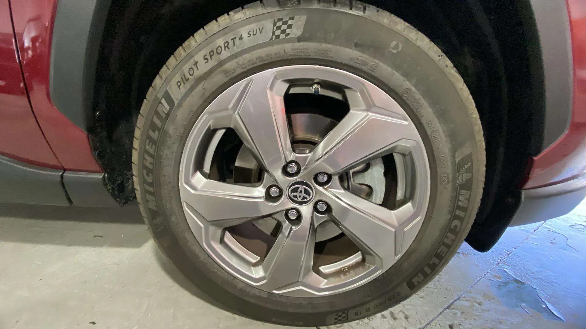 Toyota RAV4 2.5l 220H Advance - foto 21