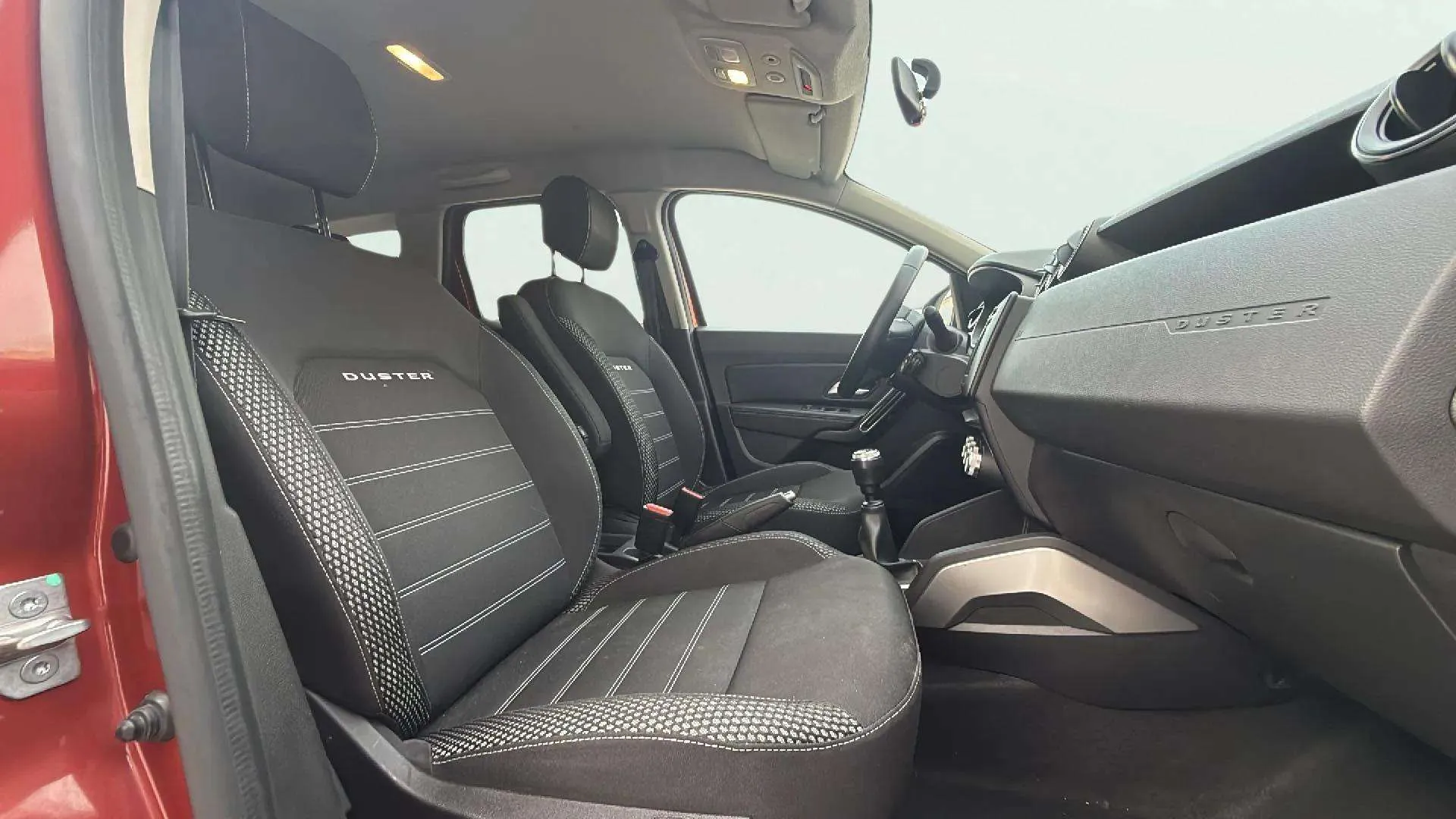 Dacia Duster Comfort TCe 4x2 GPF - foto 16