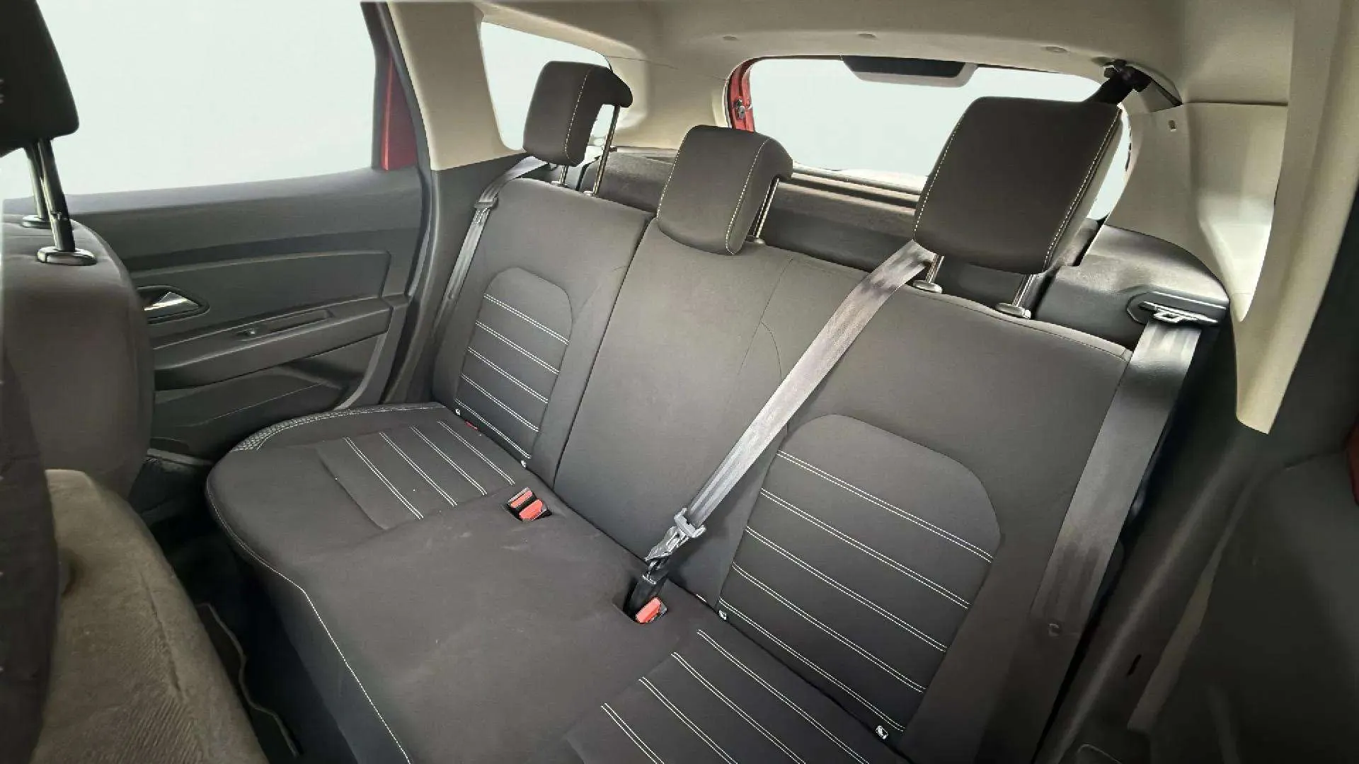 Dacia Duster Comfort TCe 4x2 GPF - foto 17