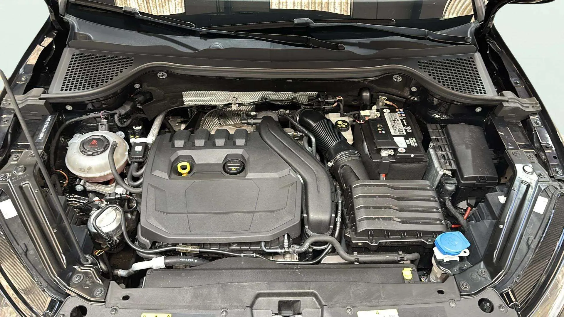 Škoda Karoq 1.5 TSI DSG ACT Sportline - foto 30