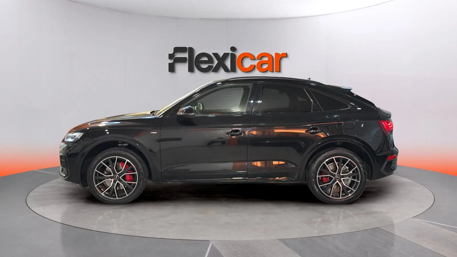 Audi Q5 Black line 45 TFSI quattro S tron - foto 5