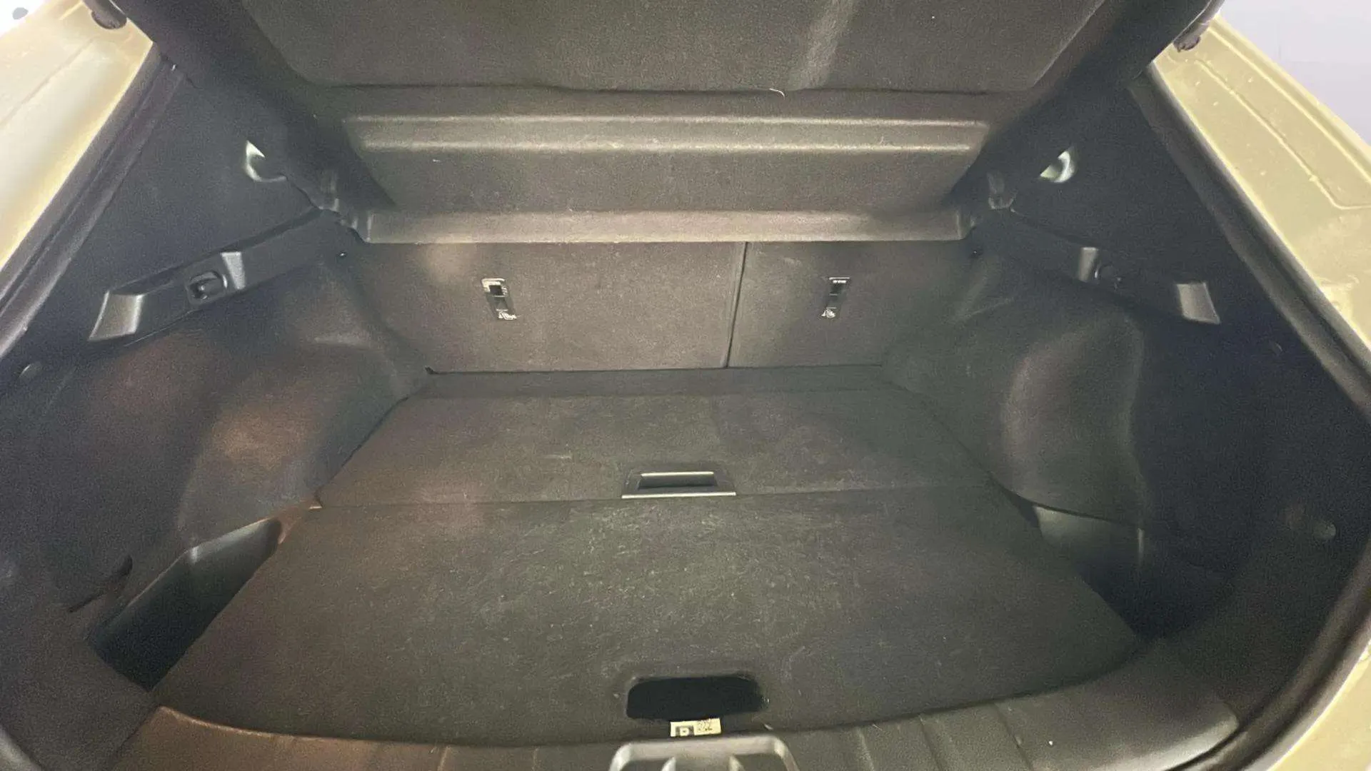 Nissan Qashqai i 1.2 DIG-T Acenta 4x2 - foto 24
