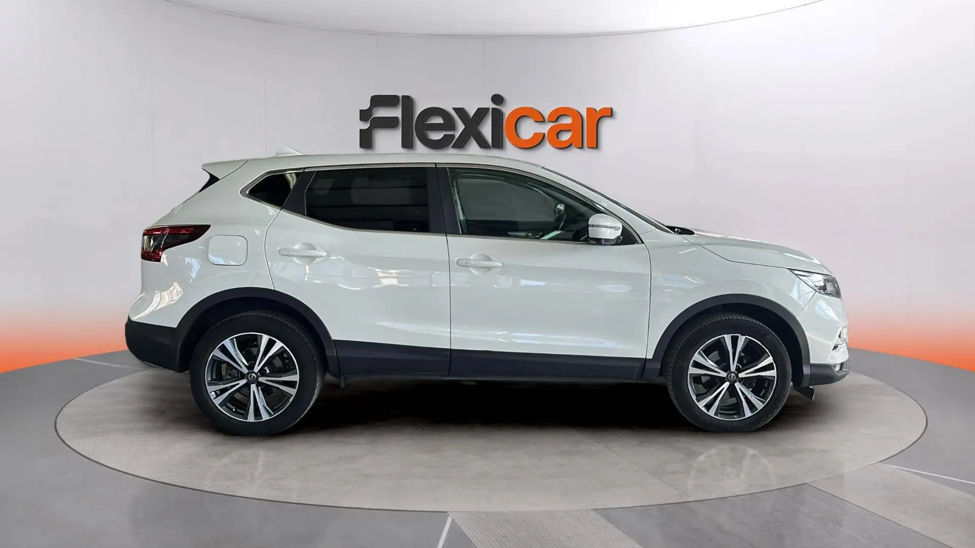 Nissan Qashqai i 1.2 DIG-T Acenta 4x2 - foto 8