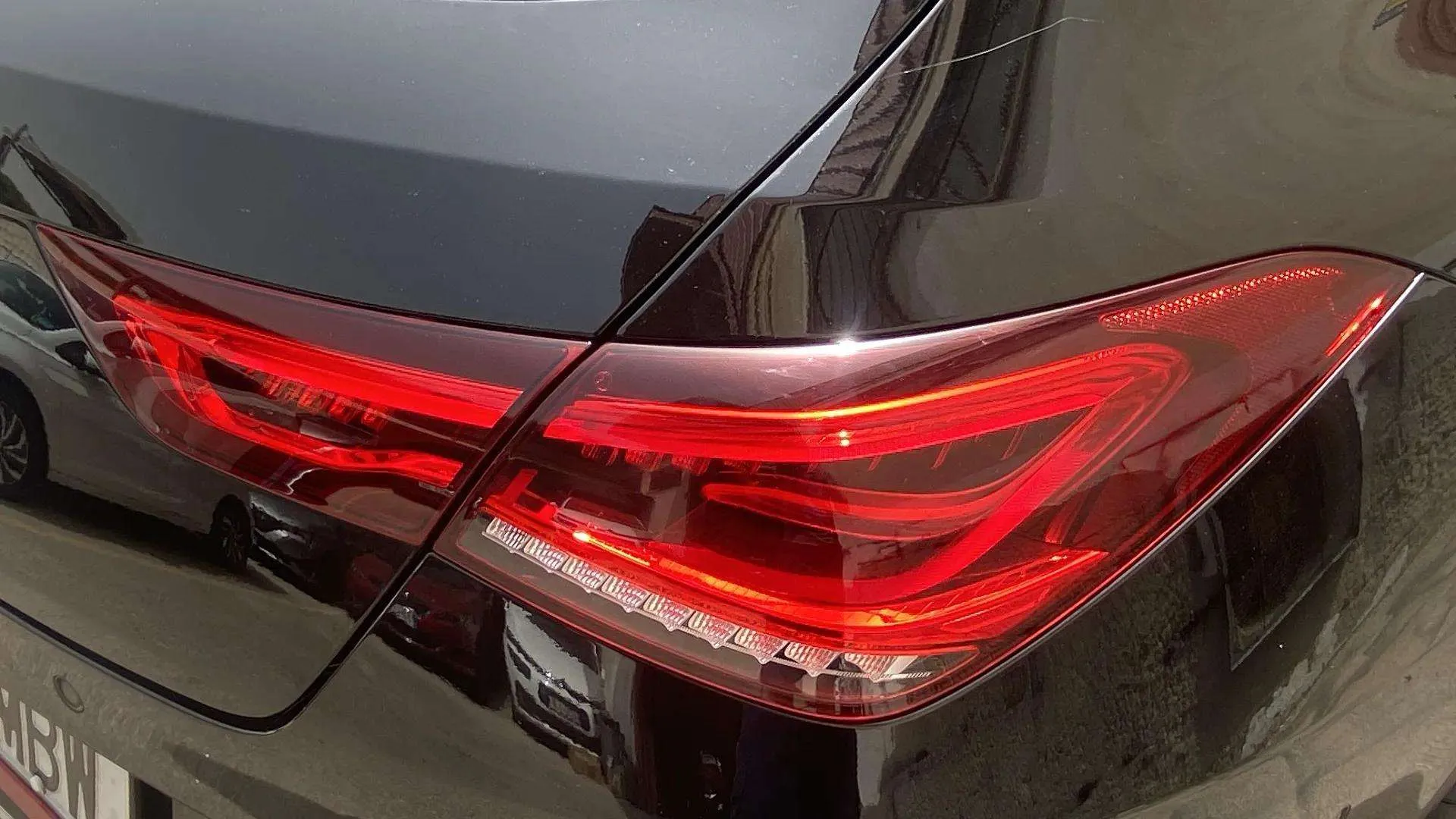 Mercedes-Benz CLA 180 Shooting Brake - foto 12