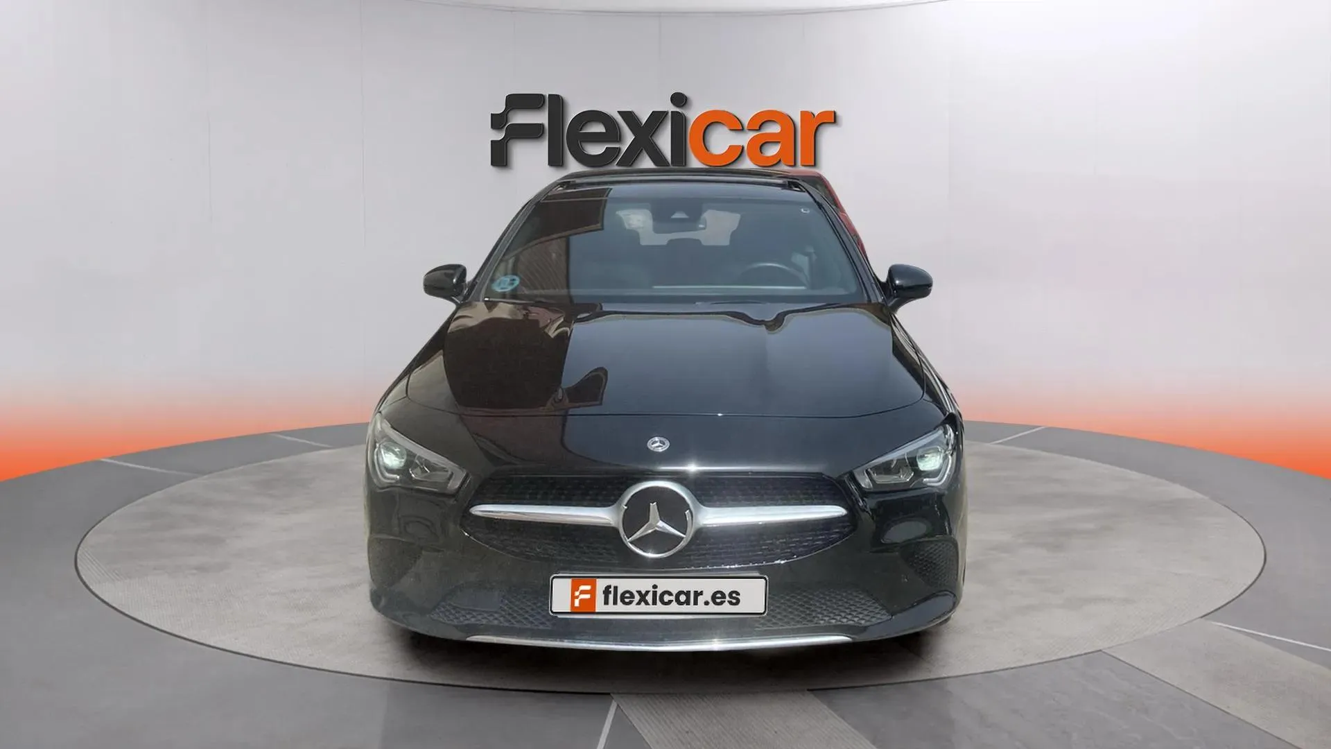 Mercedes-Benz CLA 180 Shooting Brake - foto 2