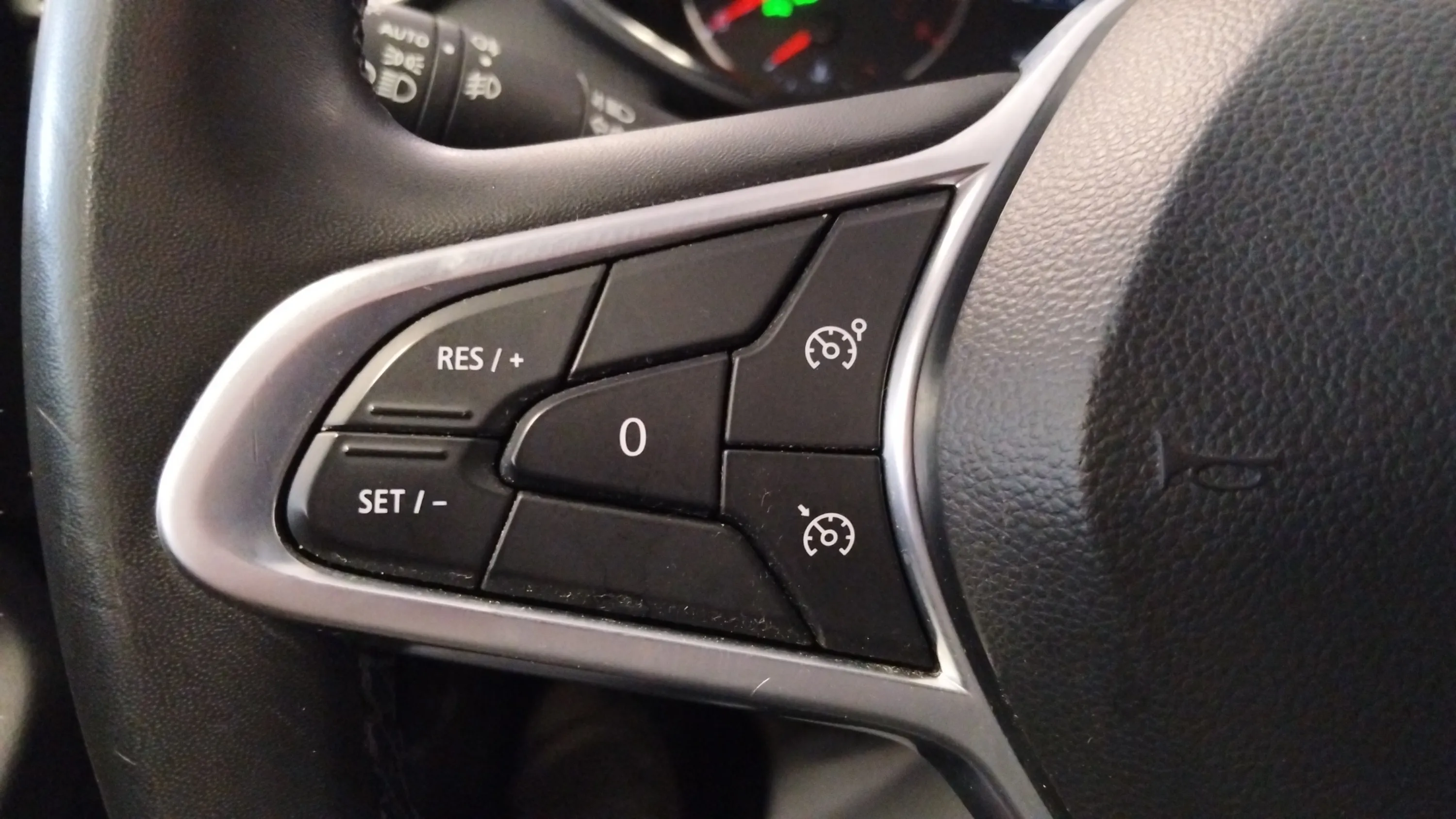 Renault Clio Equilibre Blue dCi - foto 14