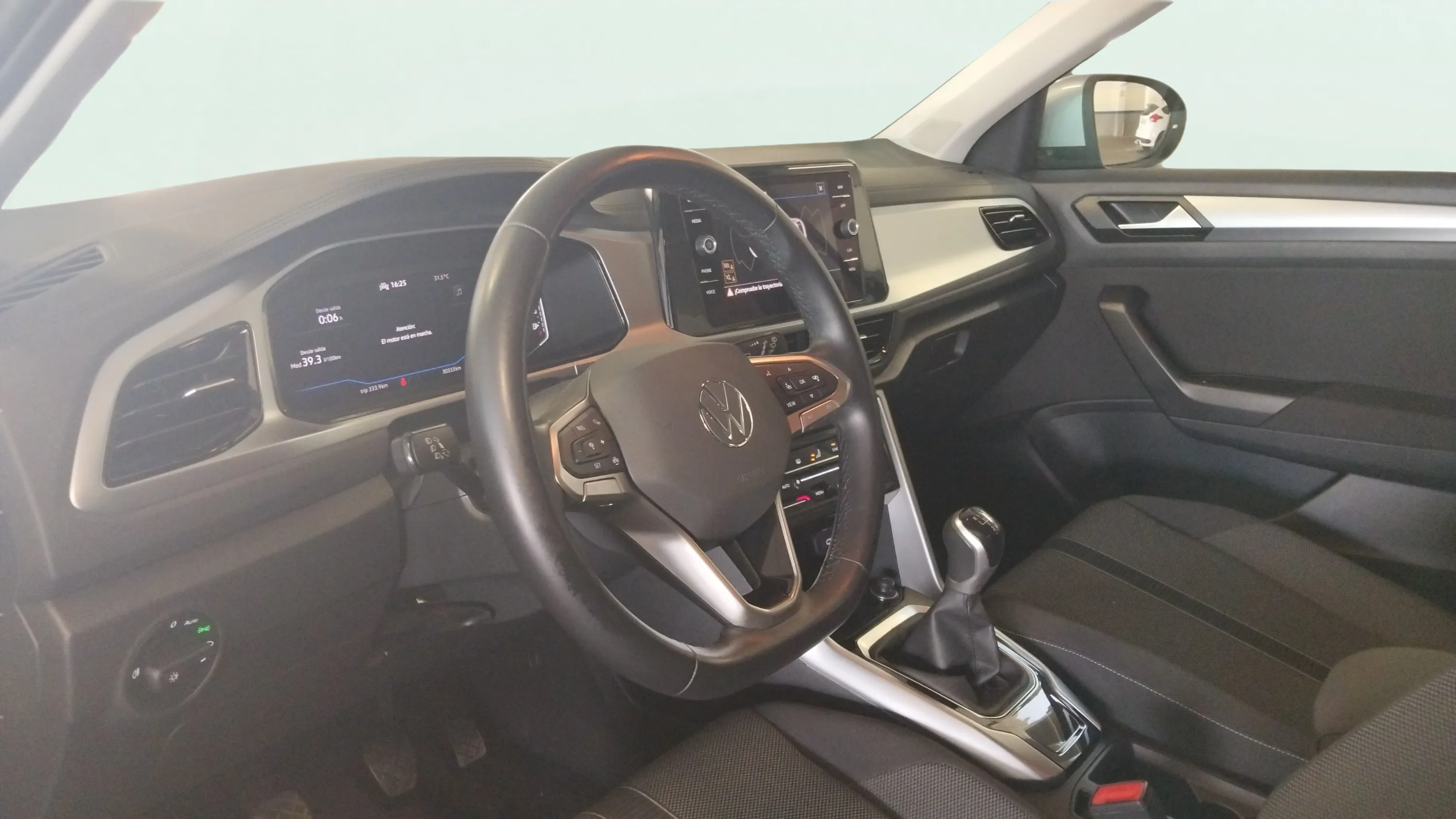 Volkswagen T-Roc Life 2.0 TDI - foto 11