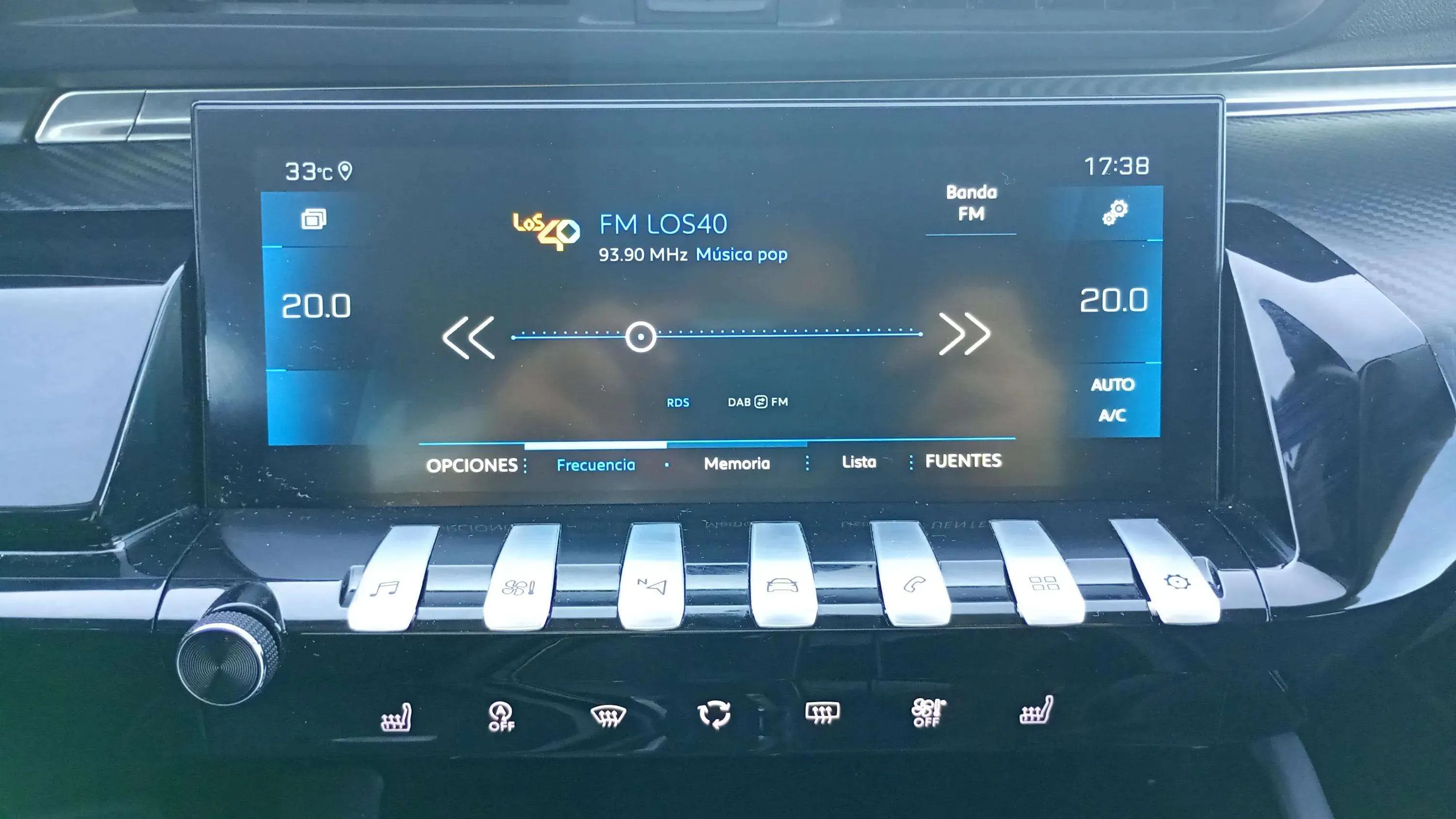 Peugeot 508 Allure BlueHDi 130 EAT8 - foto 17