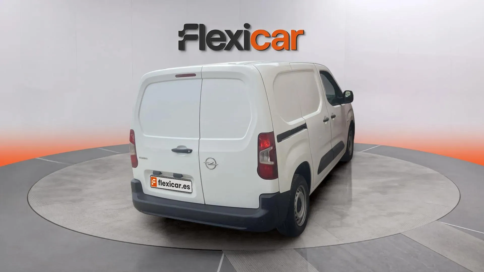 Opel Combo Furgón Diesel Combo Cargo 1.5TD L 650 100 - foto 6