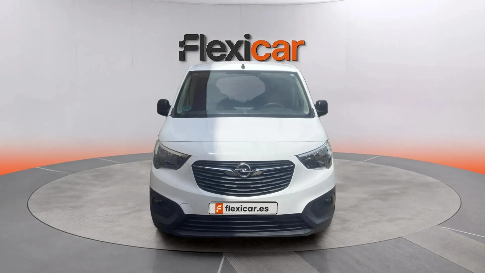 Opel Combo Furgón Diesel Combo Cargo 1.5TD L 650 100 - foto 2