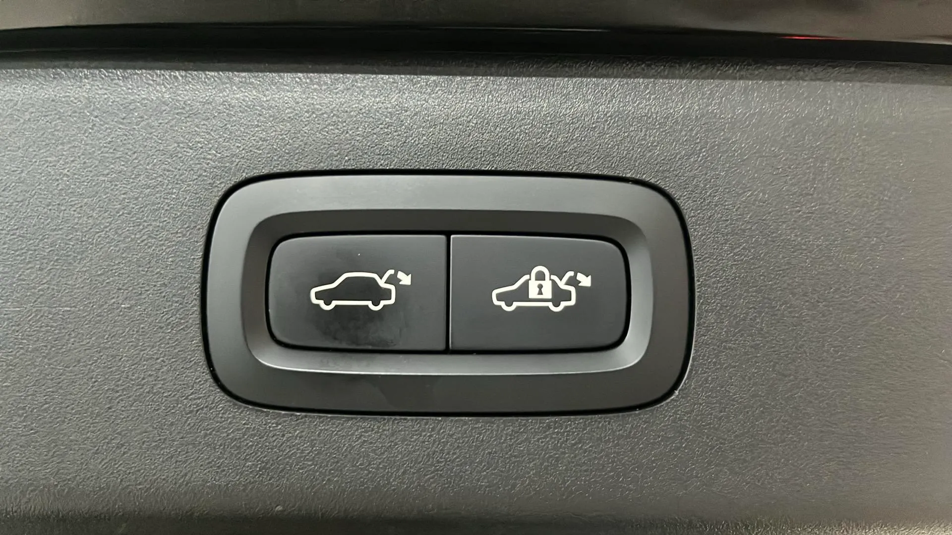 Lynk & Co 01 1.5 PHEV - foto 24