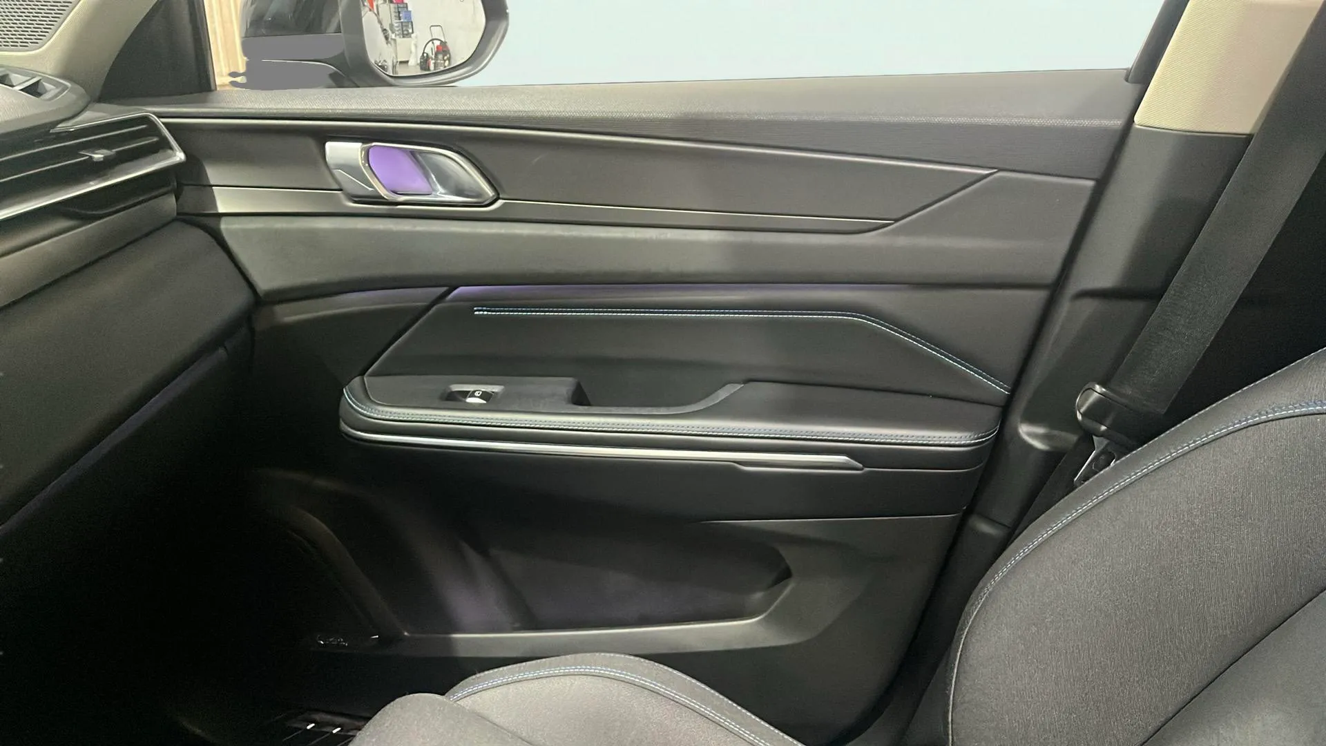 Lynk & Co 01 1.5 PHEV - foto 12