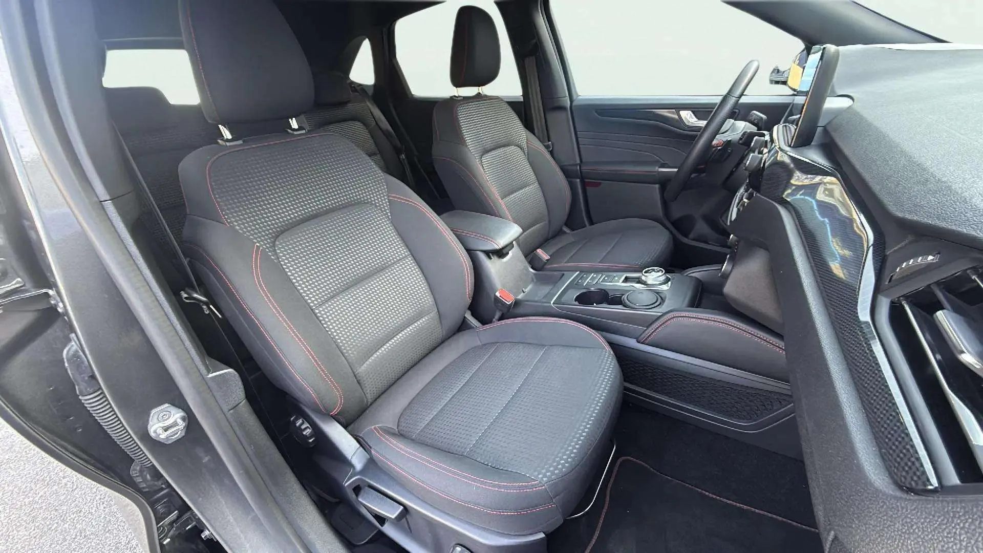 Ford Kuga ST-Line 2.0 EcoBlue - foto 28
