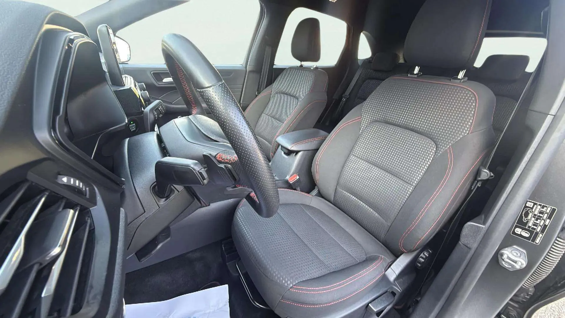 Ford Kuga ST-Line 2.0 EcoBlue - foto 27