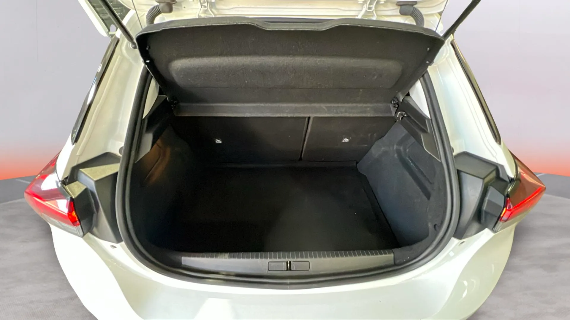 Opel Corsa 1.2T XHL Edition - foto 16