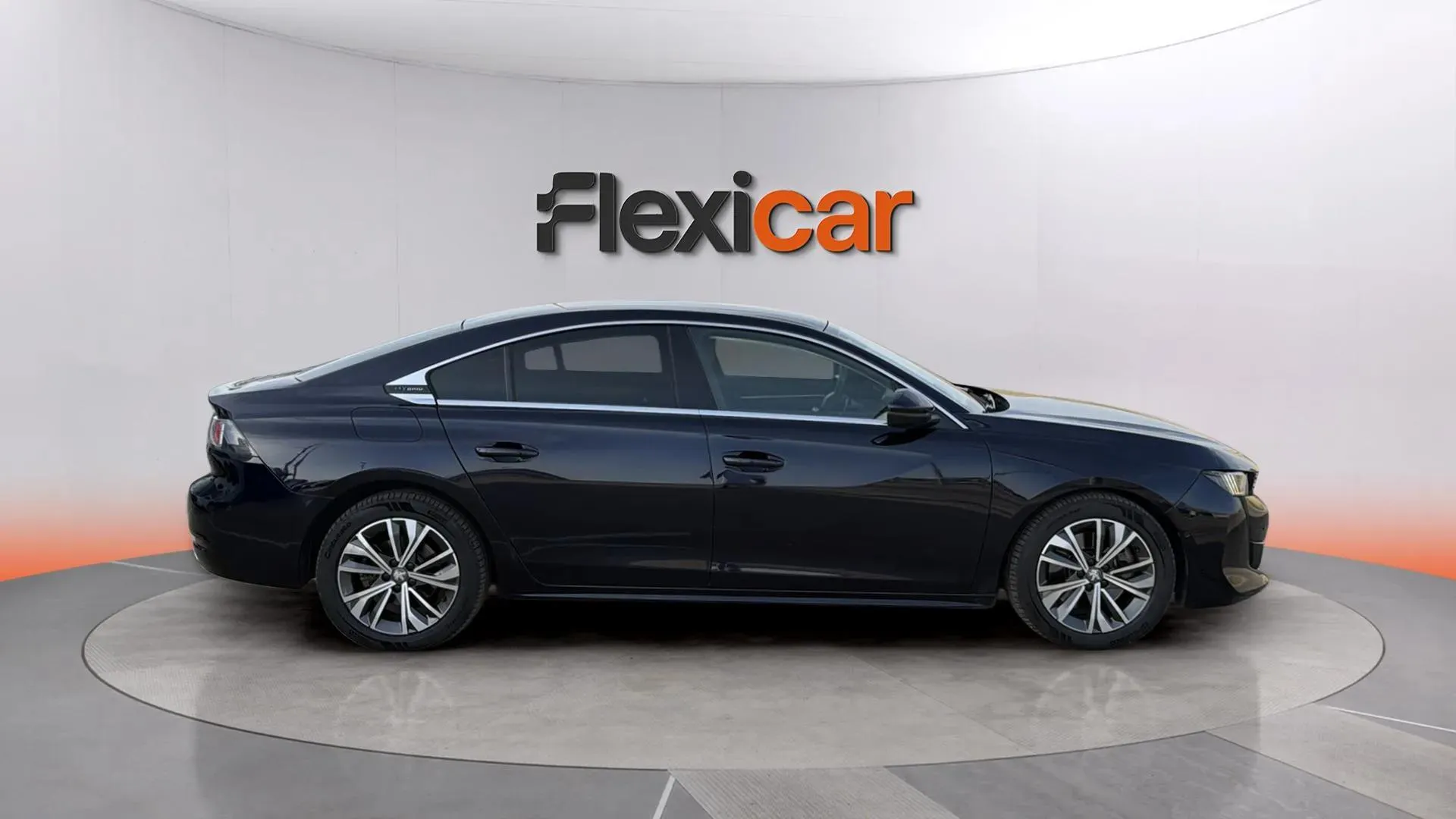 Peugeot 508 Allure Hybrid 225 e-EAT8 - foto 8