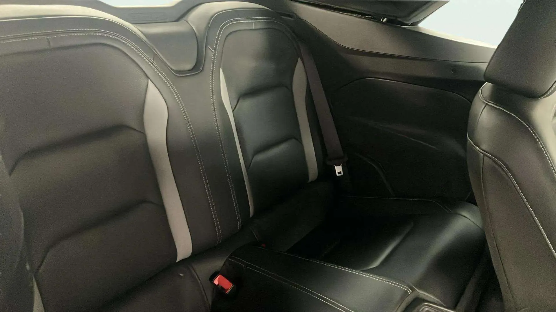 Chevrolet Camaro Cabrio - foto 13