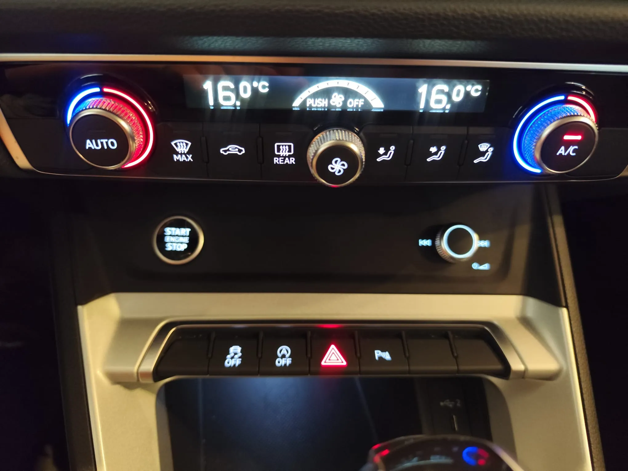 Audi Q3 Advanced 35 TDI S tronic - foto 23