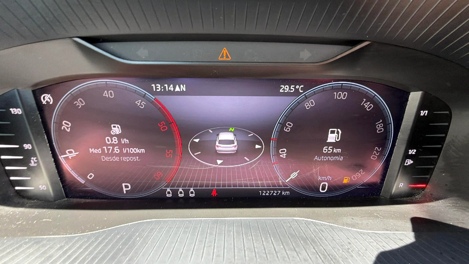 Škoda Karoq 2.0 TDI DSG 4x4 Ambition - foto 13