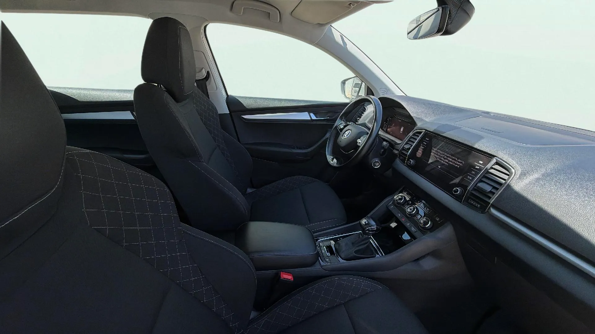 Škoda Karoq 2.0 TDI DSG 4x4 Ambition - foto 17