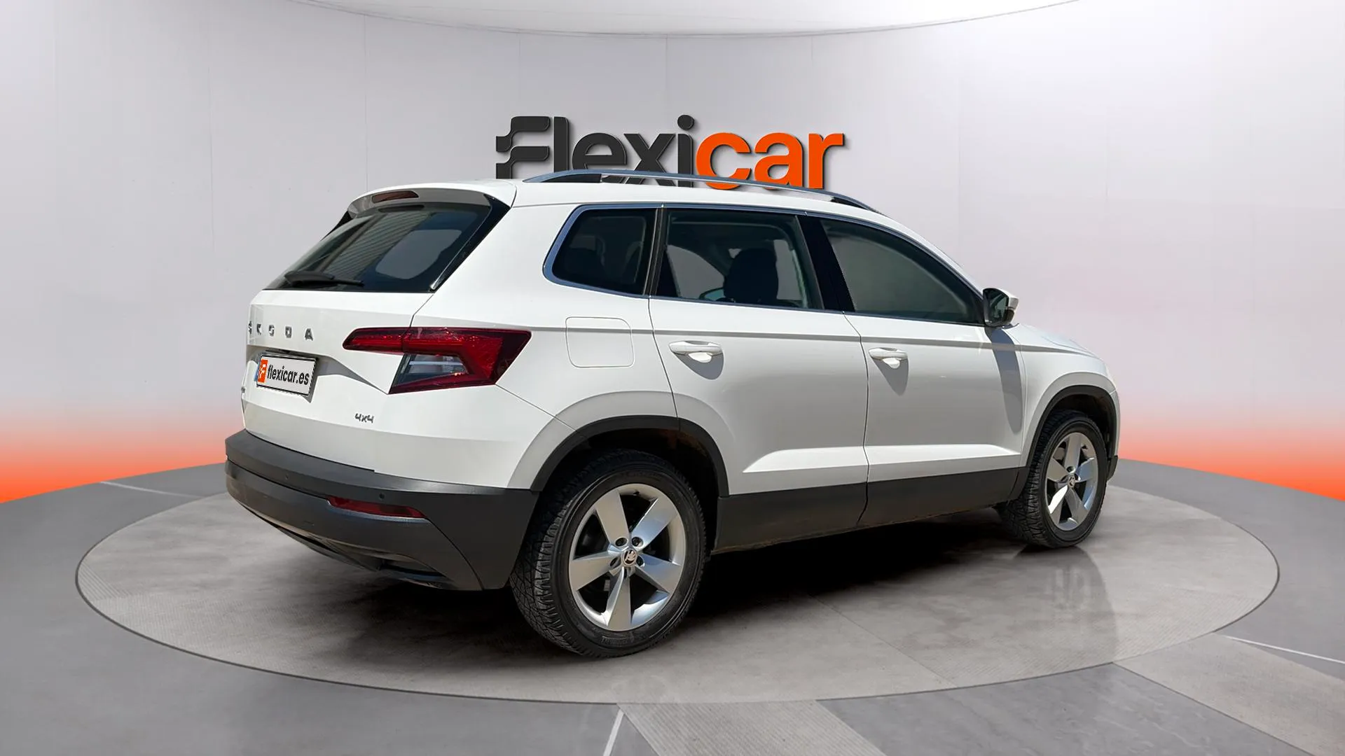 Škoda Karoq 2.0 TDI DSG 4x4 Ambition - foto 4