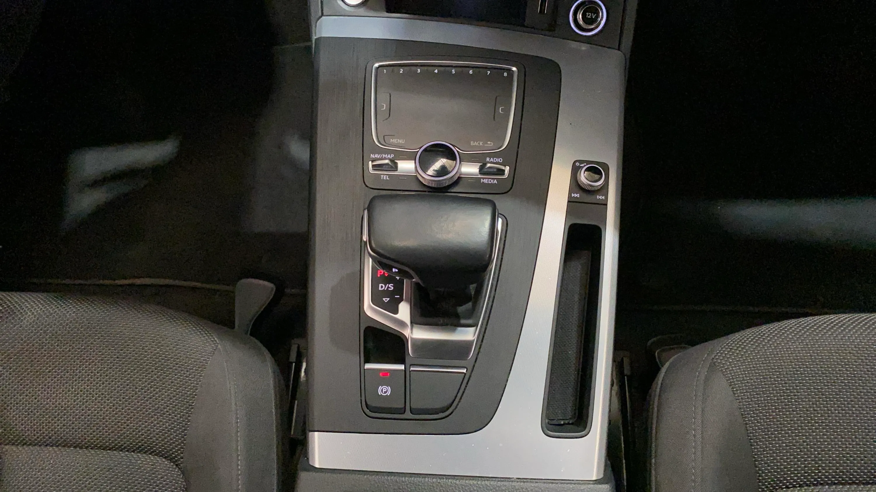 Audi Q5 40 TDI quattro S tronic - foto 34