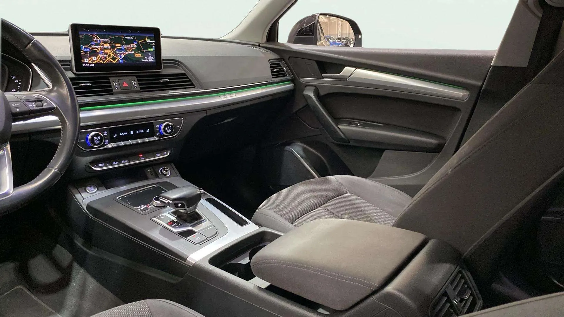 Audi Q5 40 TDI quattro S tronic - foto 39