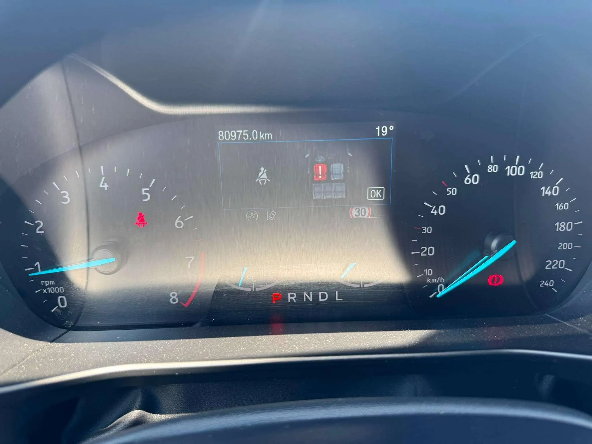 Ford Focus 1.0 EcoBoost MHEV ST-Line - foto 12