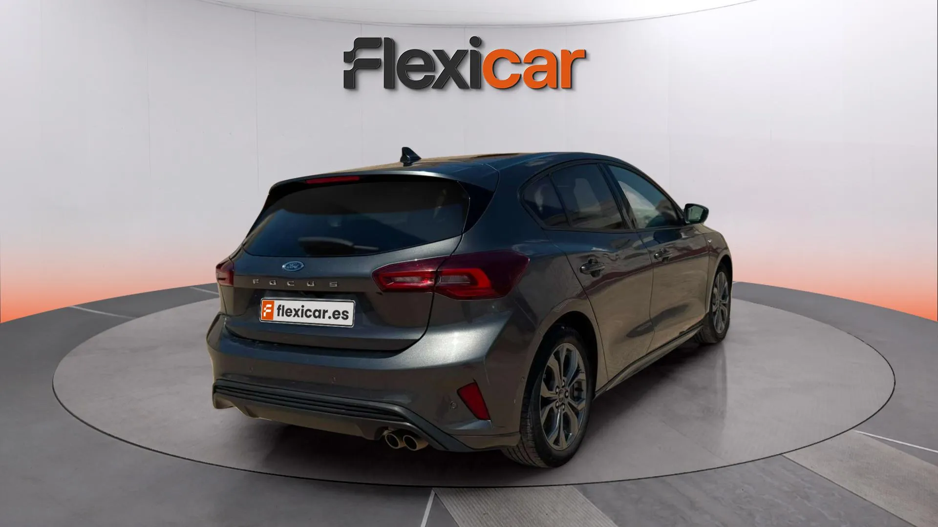 Ford Focus 1.0 EcoBoost MHEV ST-Line - foto 7
