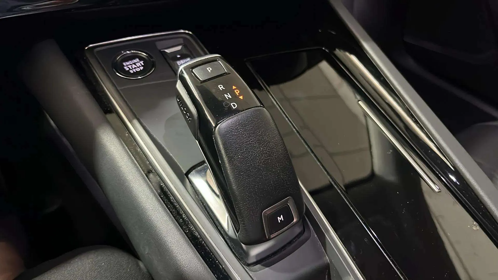 Peugeot 508 Allure BlueHDi 130 EAT8 - foto 17