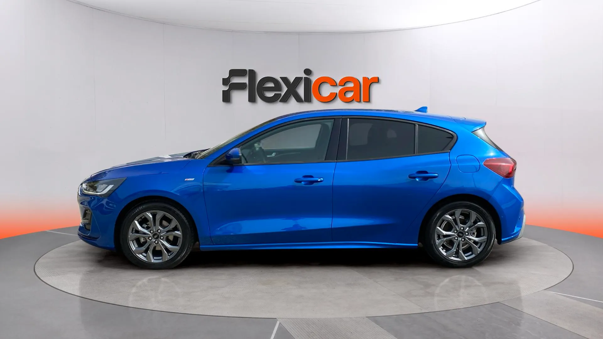 Ford Focus 1.0 EcoBoost MHEV ST-Line - foto 3