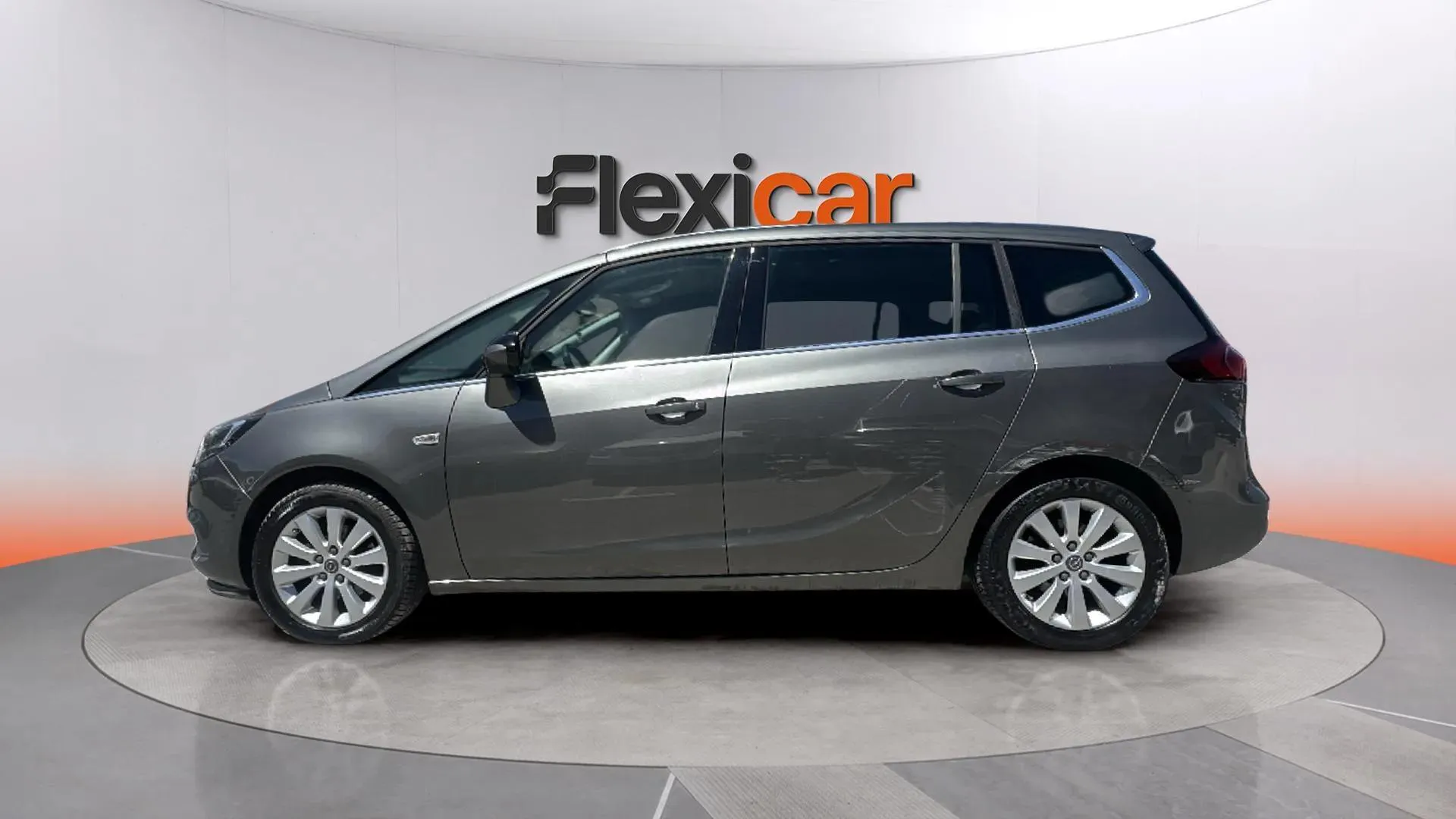 Opel Zafira 1.6 CDTi Excellence 17 - foto 4