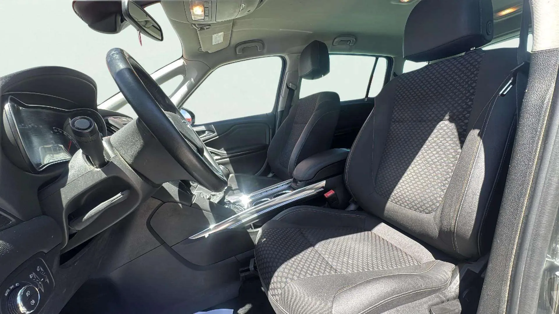 Opel Zafira 1.6 CDTi Excellence 17 - foto 16