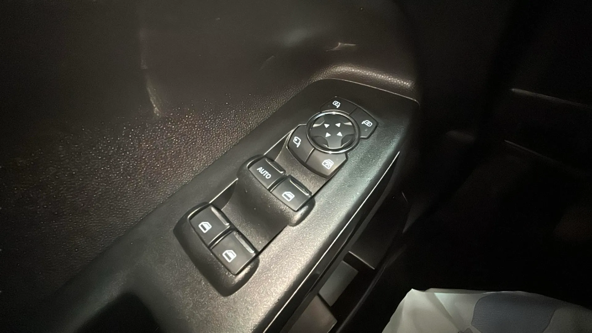 Ford EcoSport 1.0T EcoBoost Trend - foto 30