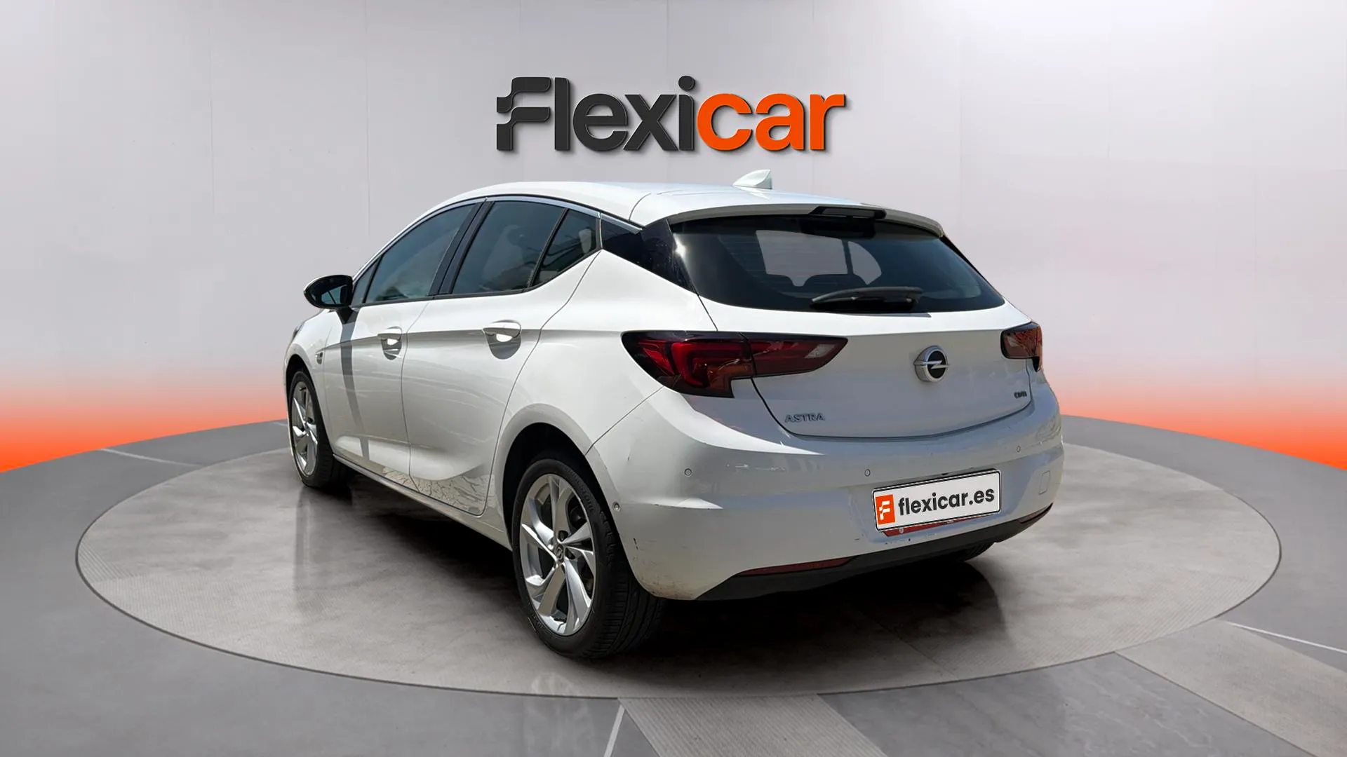 Opel Astra 1.6 CDTi Business - foto 4