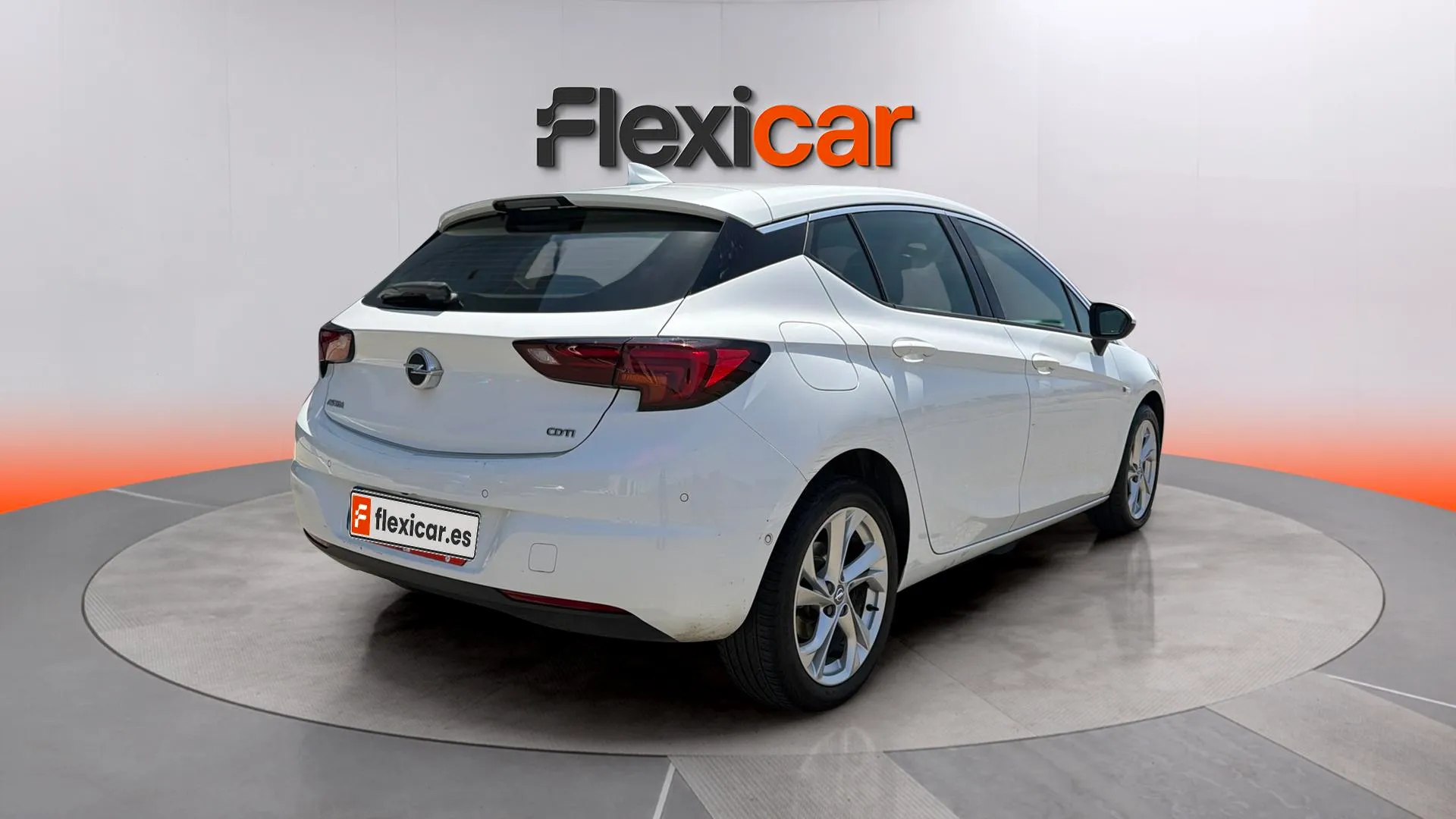 Opel Astra 1.6 CDTi Business - foto 6