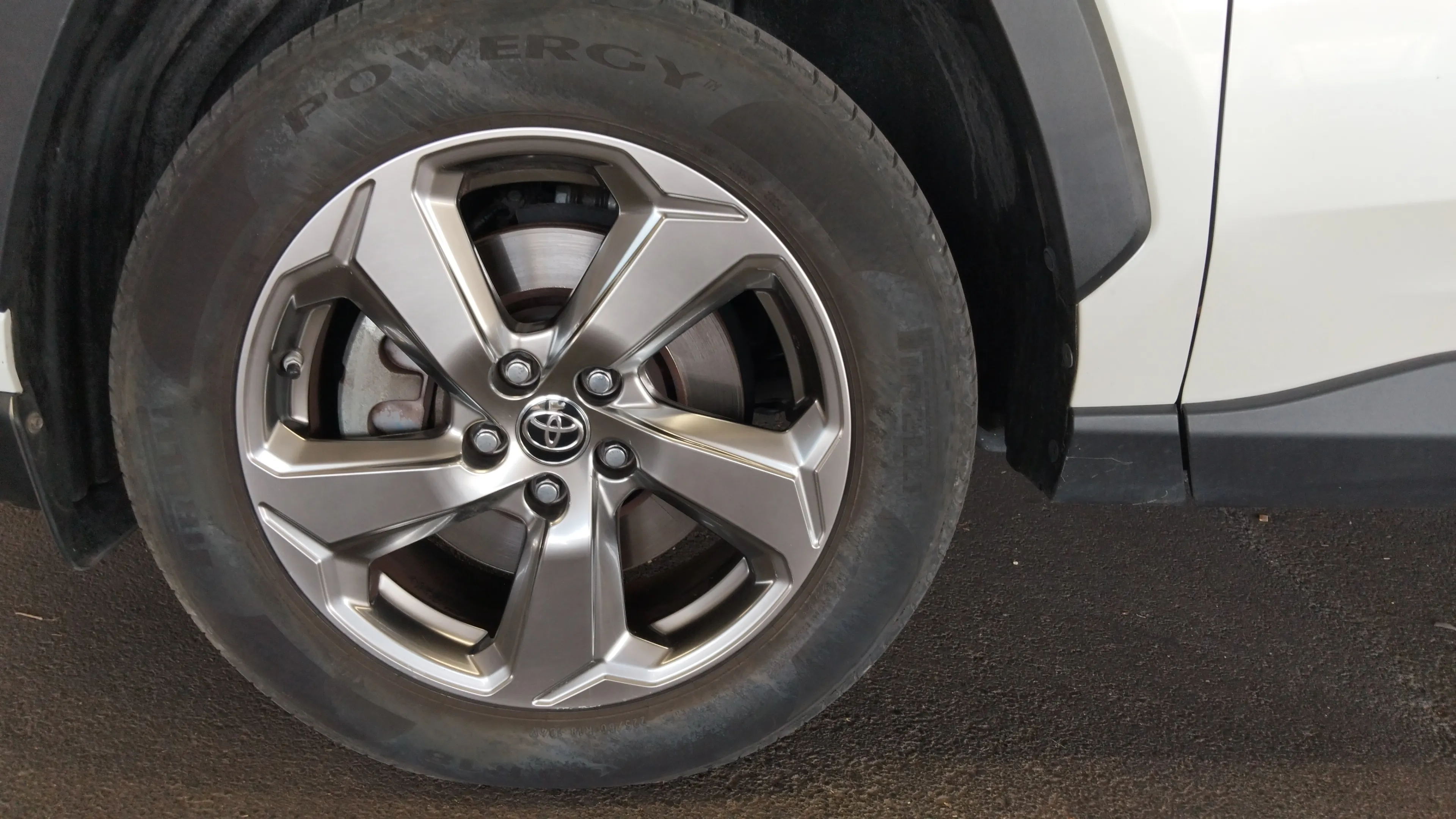 Toyota RAV4 2.5l 220H Advance - foto 10