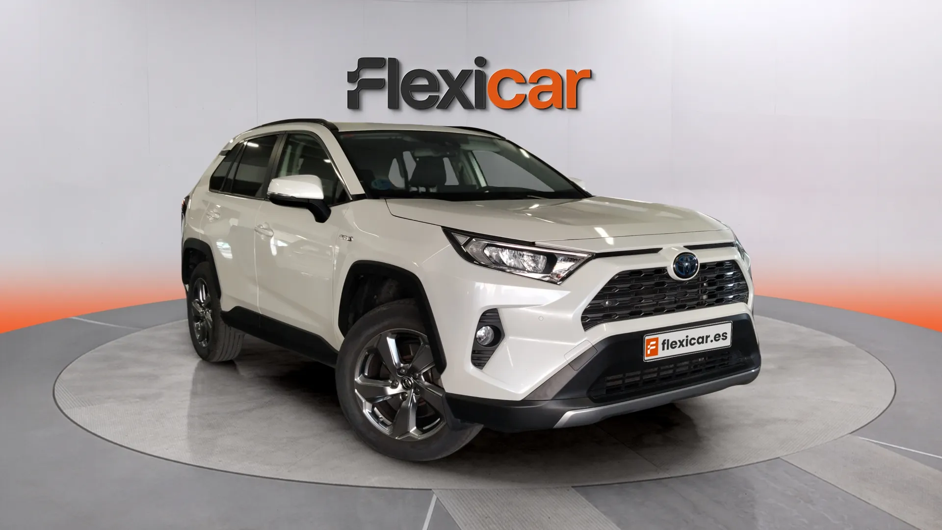 Toyota RAV4 2.5l 220H Advance