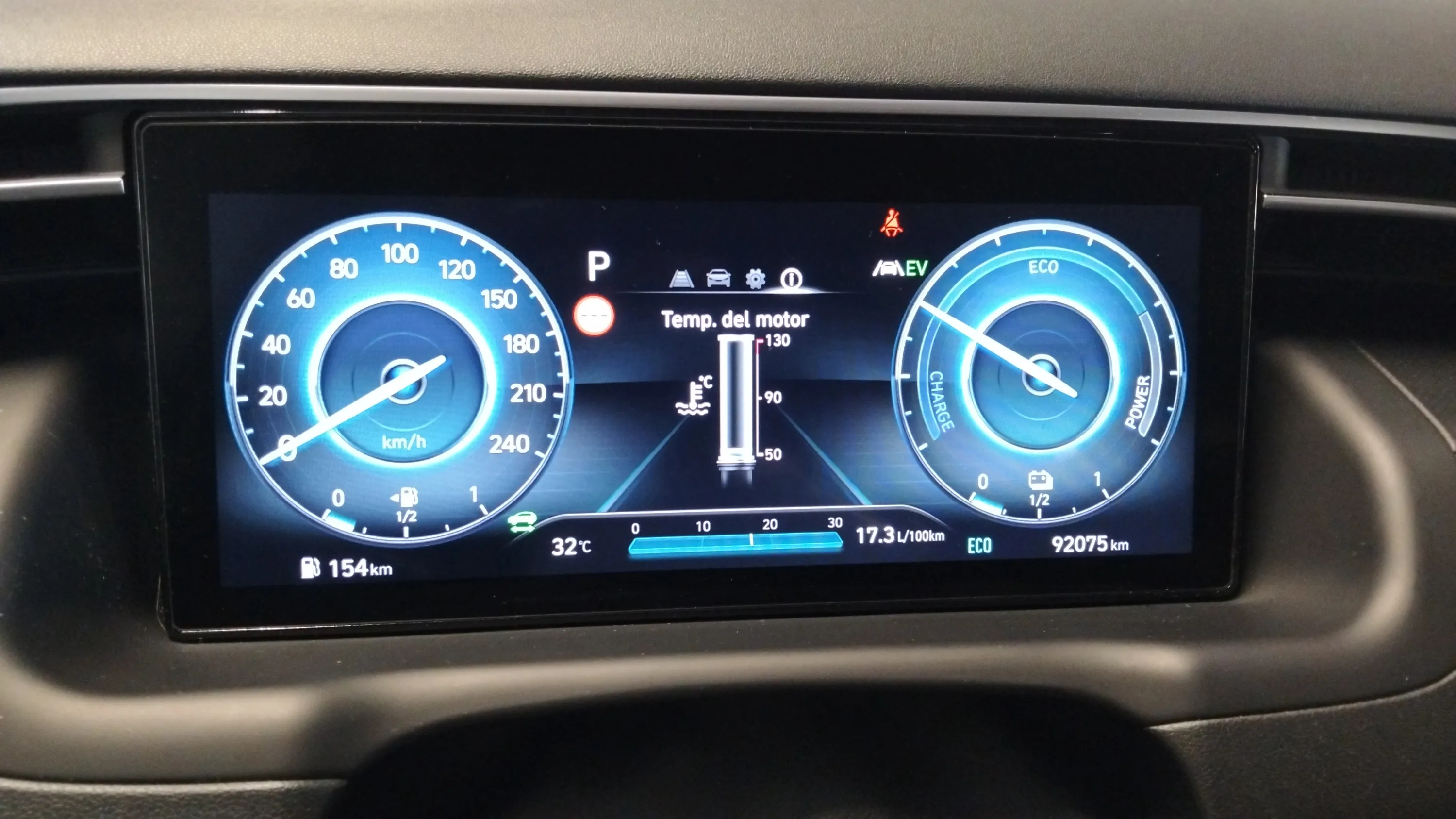 Hyundai Tucson 1.6 CRDi 48V Maxx DCT - foto 11