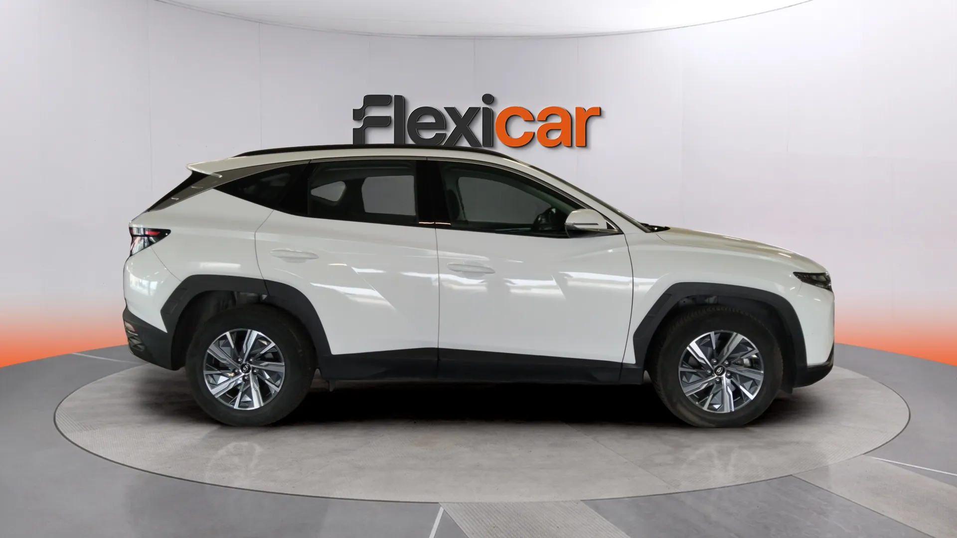 Hyundai Tucson 1.6 CRDi 48V Maxx DCT - foto 8
