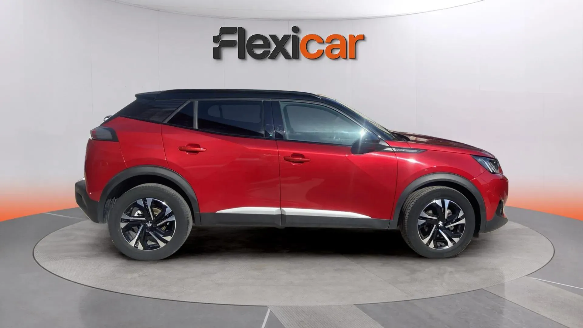 Peugeot 2008 GT Pack PureTech EAT8 - foto 4